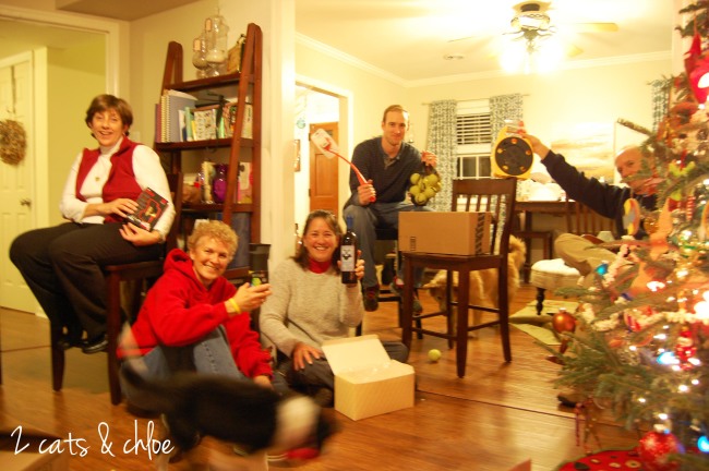 2 cats & chloe: family gift exchange