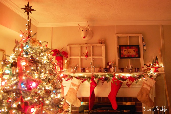 2 cats & chloe: Rudolph over mantel