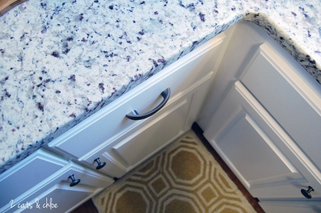 2 cats & chloe: White, Grey, Purple Granite