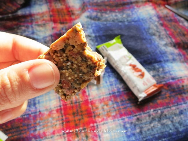 2 cats & chloe: Zone Perfect Perfectly Simple Nutrition Bars - Gluten Free