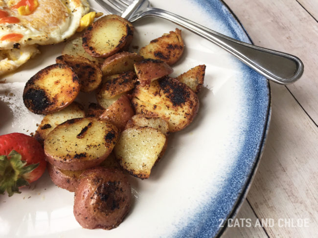 2 cats and chloe: paleo breakfast potatoes