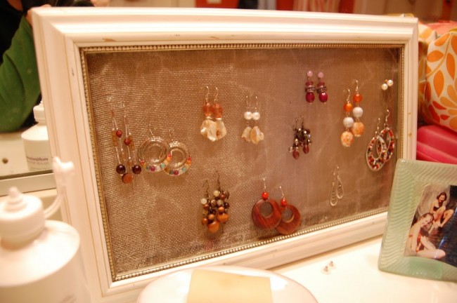 diy jewelry holder