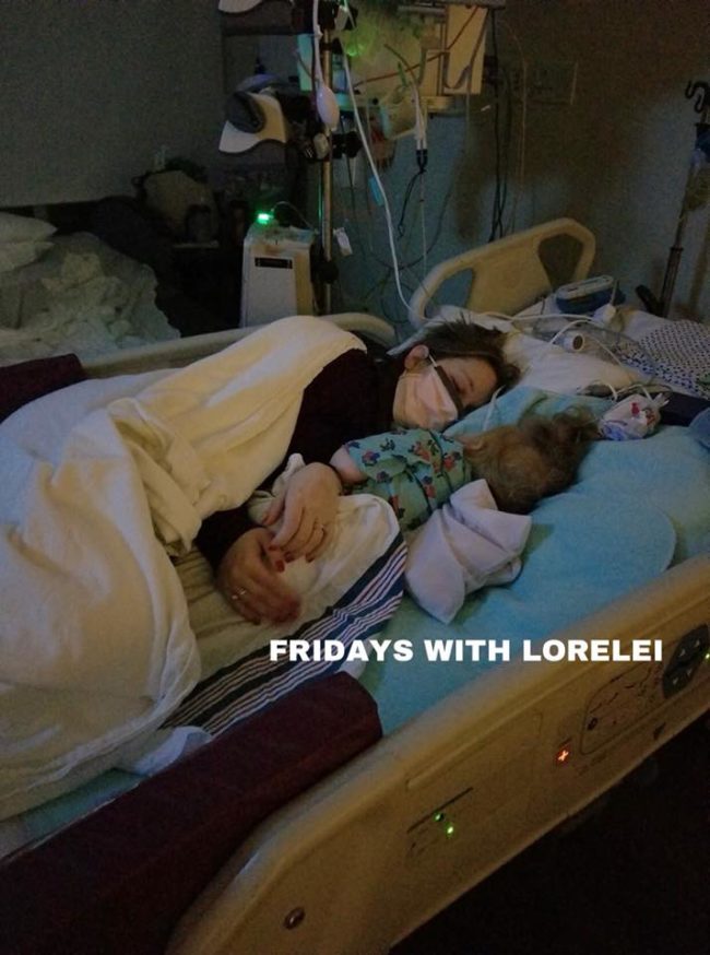2 cats & chloe: Mitochondrial disease with the flu